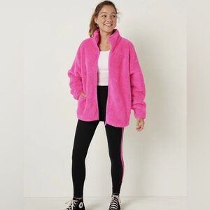 VS Sherpa *USED: READ👇🏽